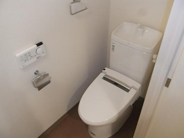 コンフォリア東池袋WESTの物件内観写真